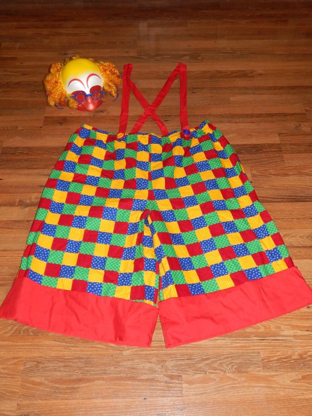 One Size Adult Clown Costume With Ringling Bros Foam Mask Glasses Wig Hair Set